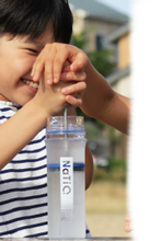 画像をギャラリービューアに読み込む, 携帯型浄水ボトル NaTiO いつでもどこでも安心の飲料水をお手軽に! 重金属イオンを除去可能な三チタン酸ナトリウムフィルターを搭載